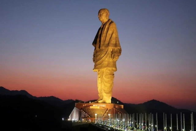 Statue of Unity Tour Package