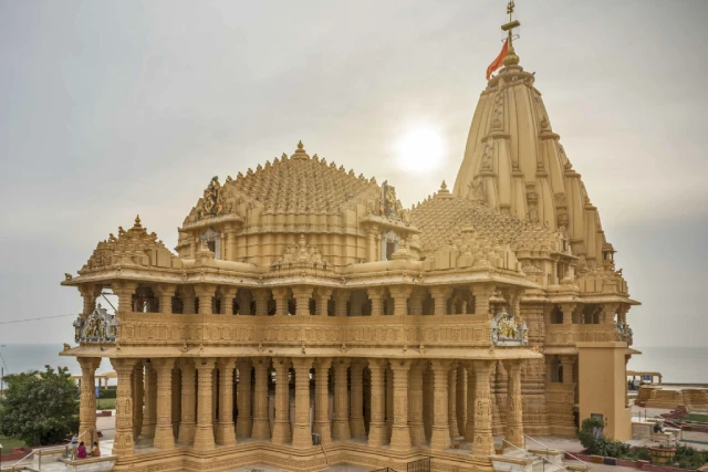 Dwarka Somnath Gir Tour Package