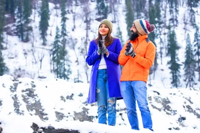 Kashmir Honeymoon Tour Package