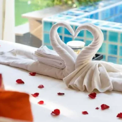 Mussoorie & Dhanaulti Honeymoon Tour Package
