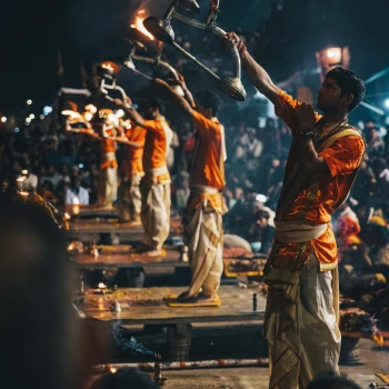 Holy Trip To Kashi, Gaya, Prayag & Ram Jan Bhoomi Family Tour Package